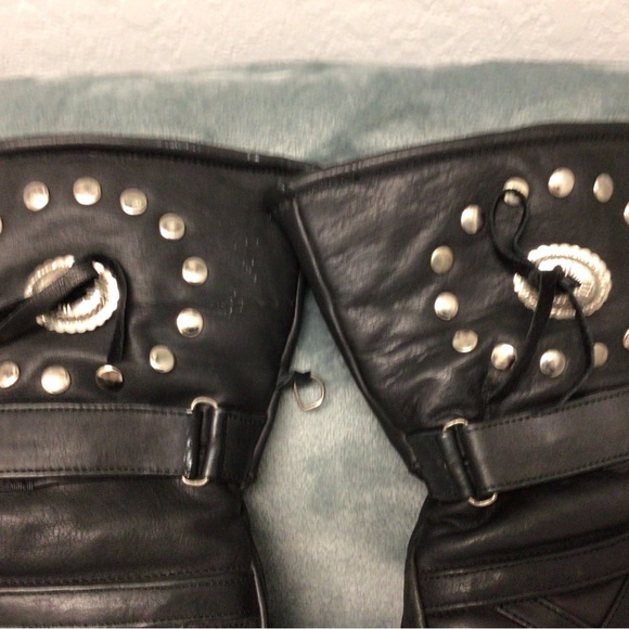 Milwaukee Leather Motorcycle Riding Gloves - Picture 3 of 7